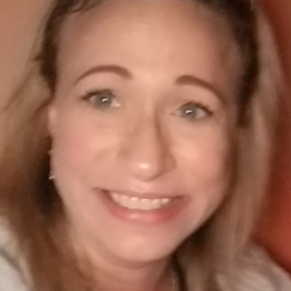 Meet your Posher, Teresa